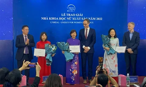 Vinh danh 3 nhà khoa học nữ Việt Nam xuất sắc năm 2022