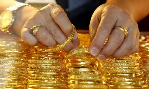 Giá vàng hôm nay 28/9: Vàng trong nước giảm 1 triệu đồng/lượng